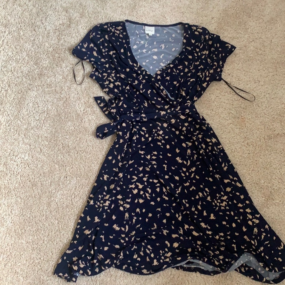 Kaileigh Patterened Tie Dress